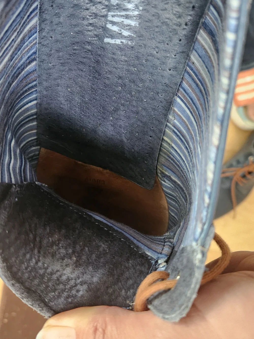 Men's Navy Europen Leather Derby Shoes with Brown Laces